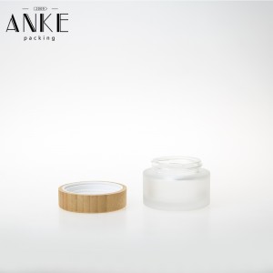 50g Frosted Glass Cream Jar with bamboo and screw cap